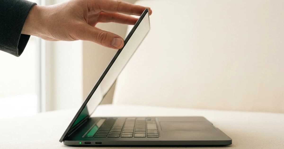 Замена матрицы ноутбука: оригинал, аналог, OLED — что выбрать