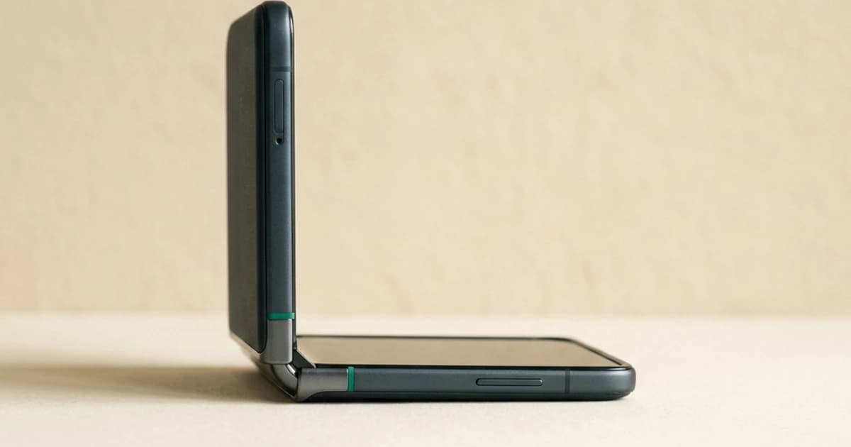 Galaxy Z Flip и Fold: как пользоваться так, чтобы шарнир прожил долго